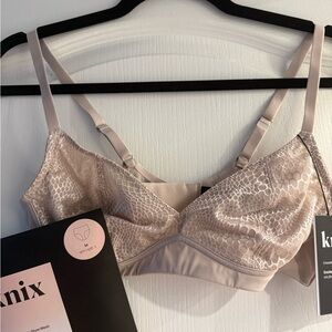 Knix Light Beige Lace Bralette & matching light leakproof underwear
